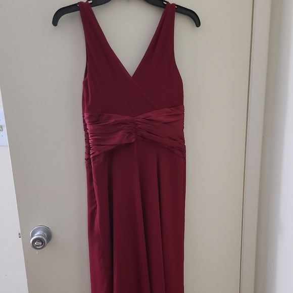 London times burgundy, size 4 dress - Picture 2 of 5